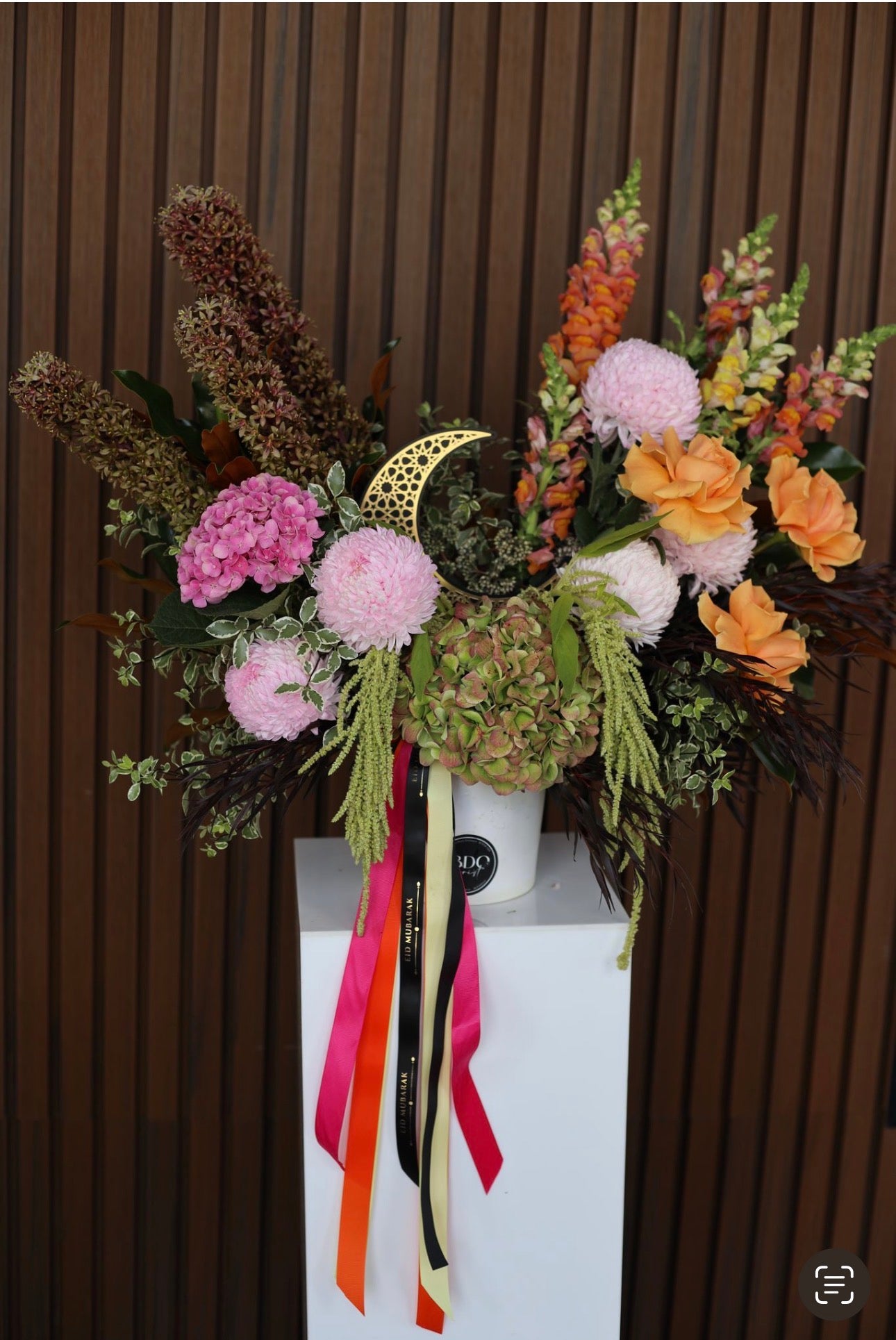 Eid Golden Crescent Arrangement