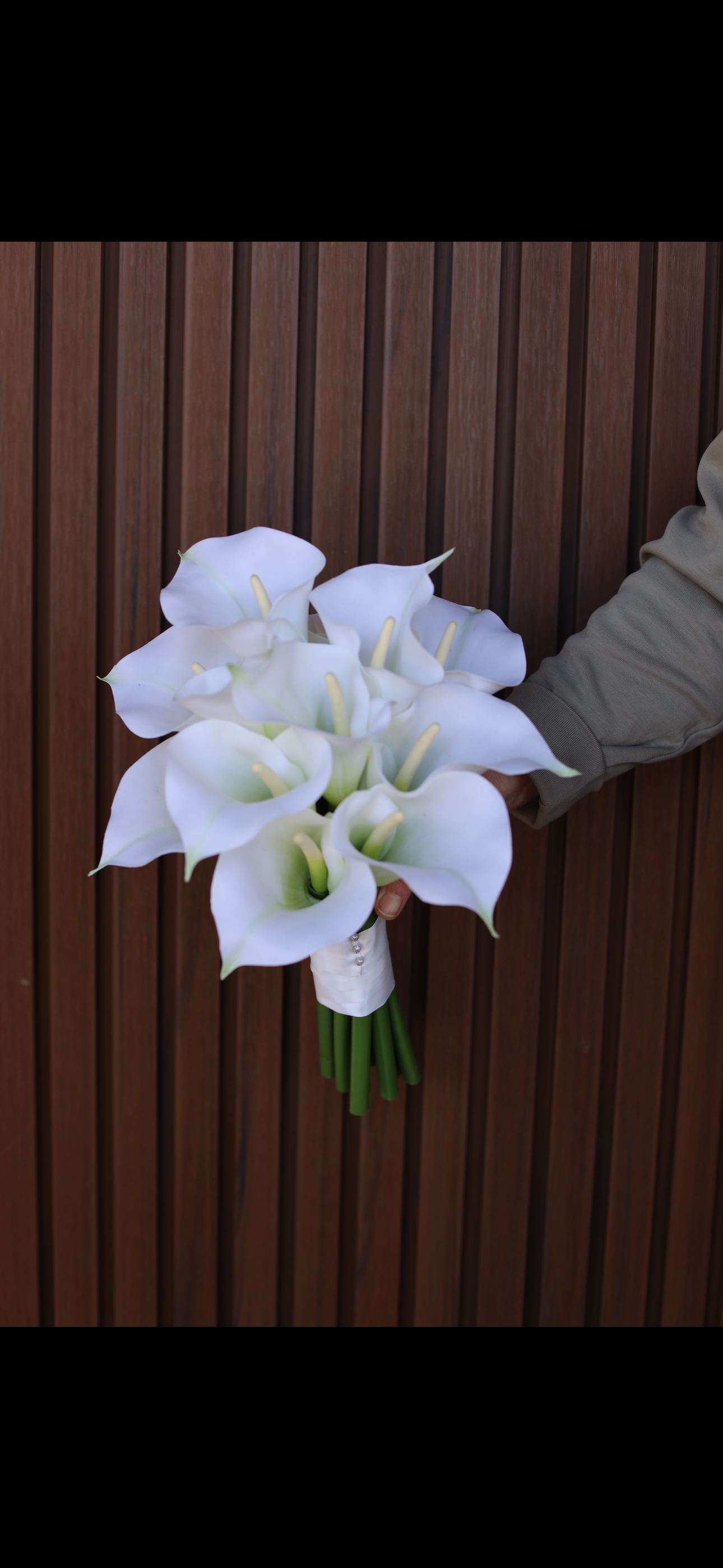 Artificial white calla Lily bouquet