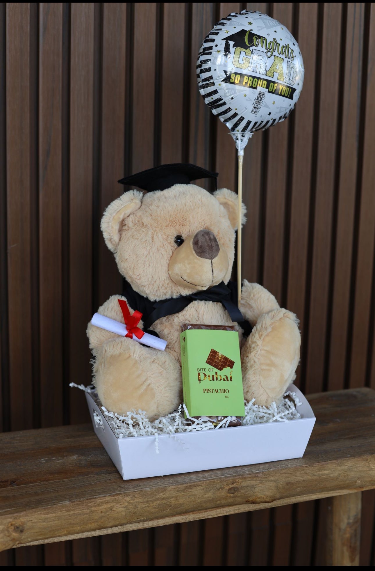 🎓 Graduation Gift Bear Box
