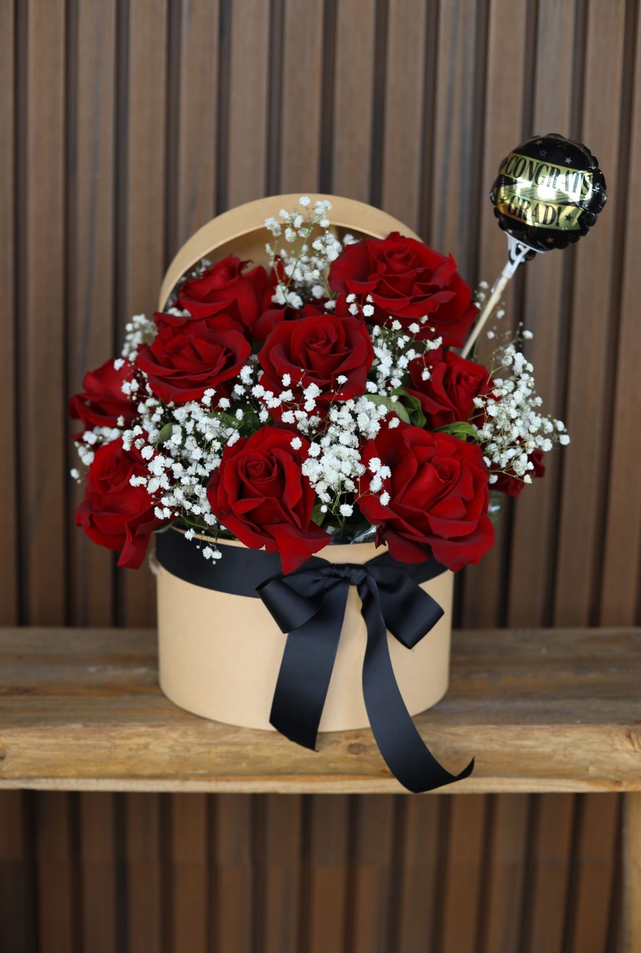 🌹 Classic Rose Hat Box