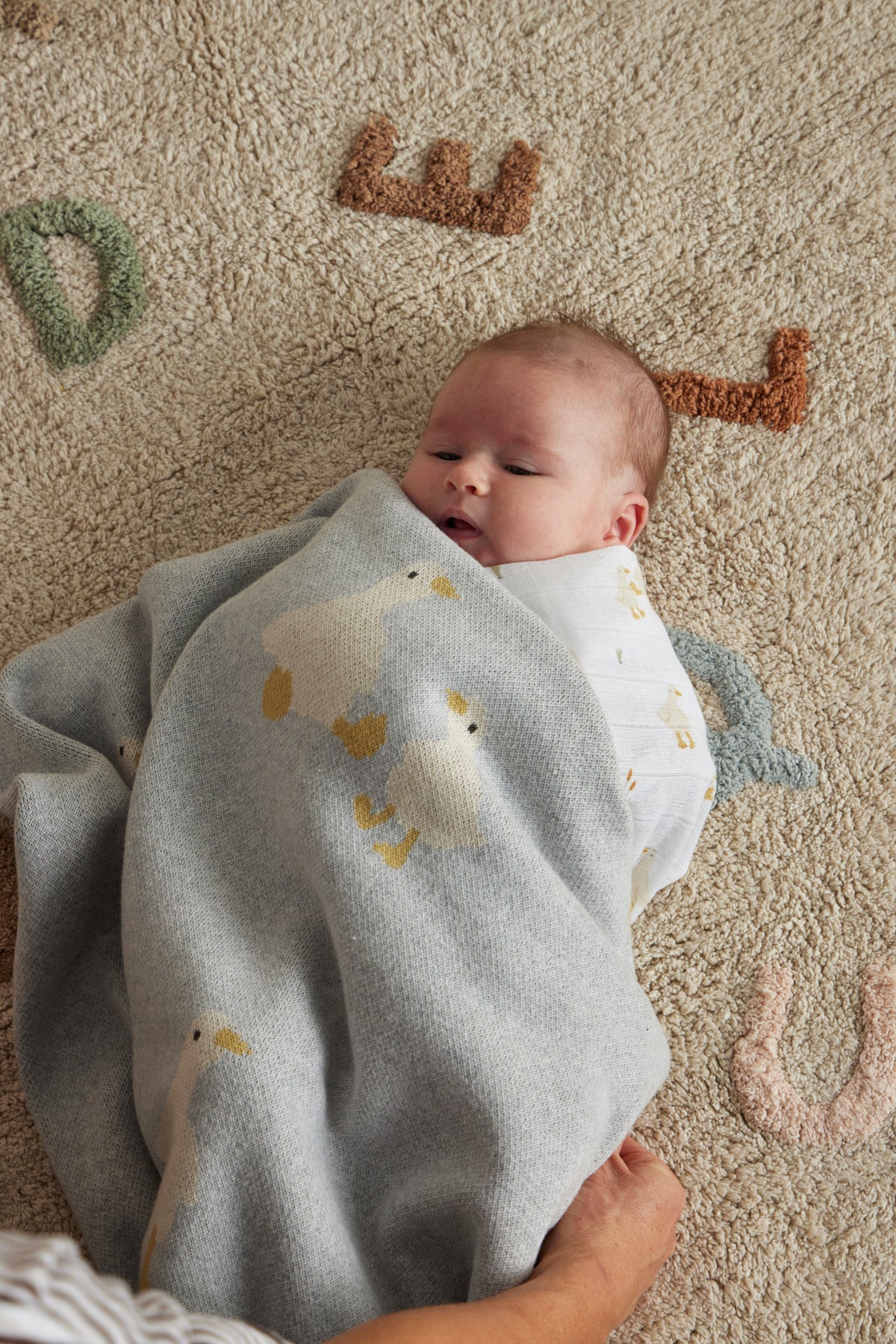 Jiggle & Giggle Wiggles Knitted Baby Blanket – photo 3
