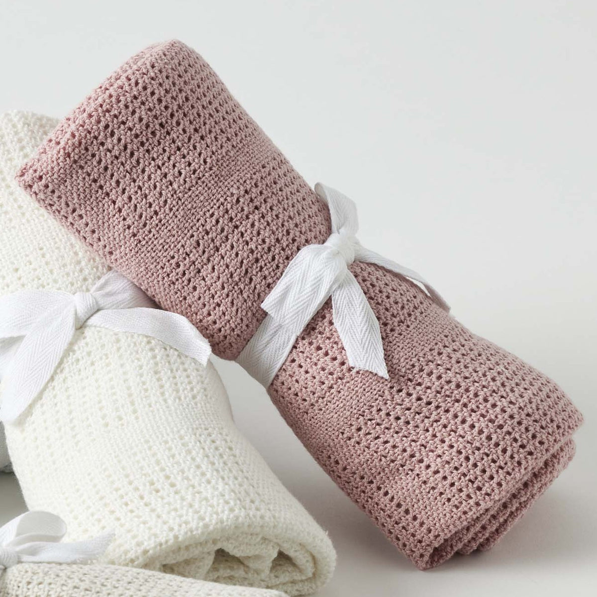 Jiggle & Giggle Cotton Cellular Baby Blanket – Rose (pink)